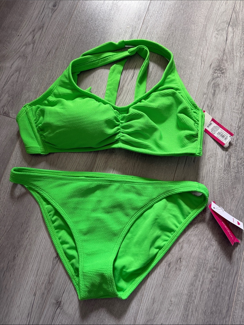Xhilaration 2 piece bikini top D / DD bottoms are medium new with tags